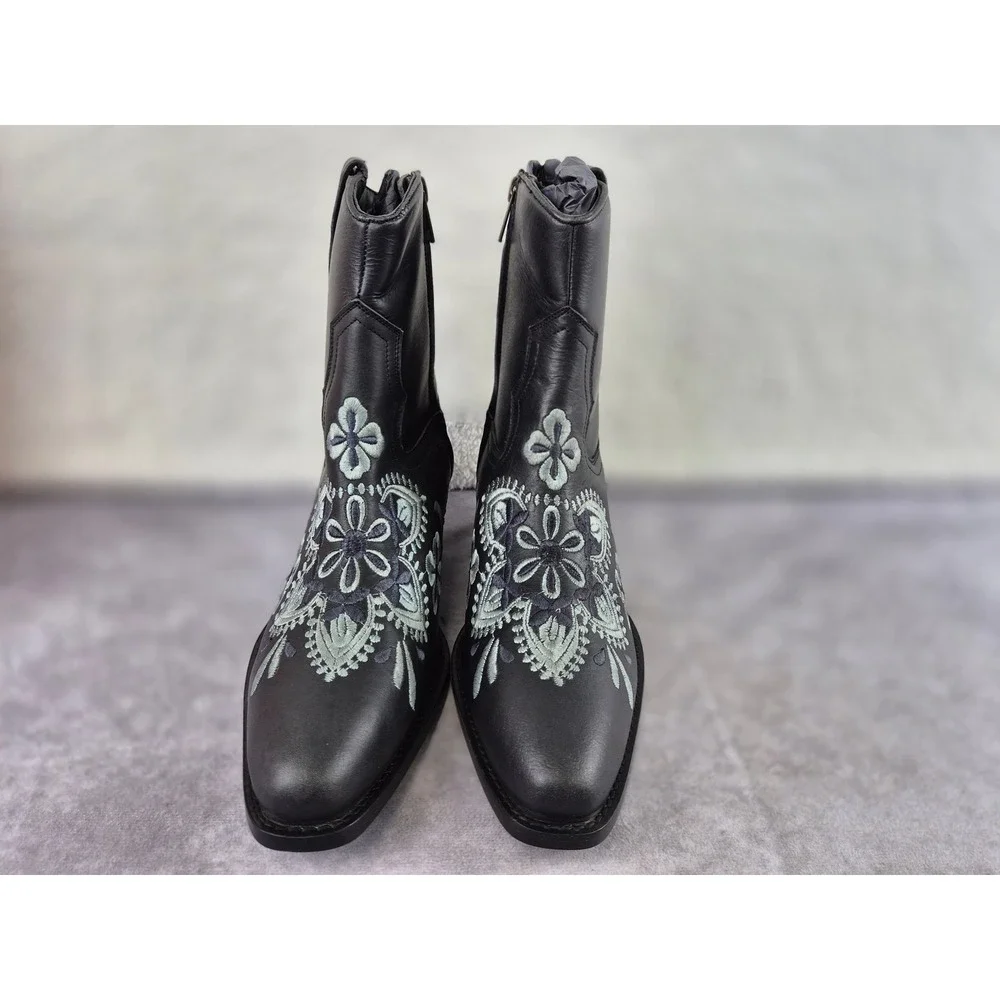 Cains Ville Womens Black Leather Embroidered Western Ankle Boots 9M 29625